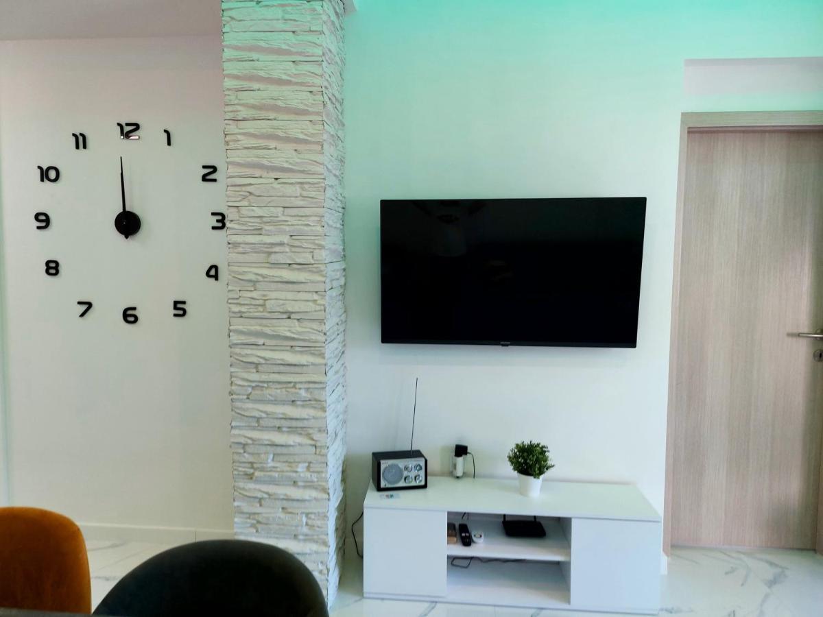 Apartman S Dvije Spavace Sobe โปเรช ภายนอก รูปภาพ